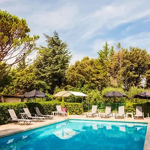 Hotel Le Petit Manoir Logis ***
